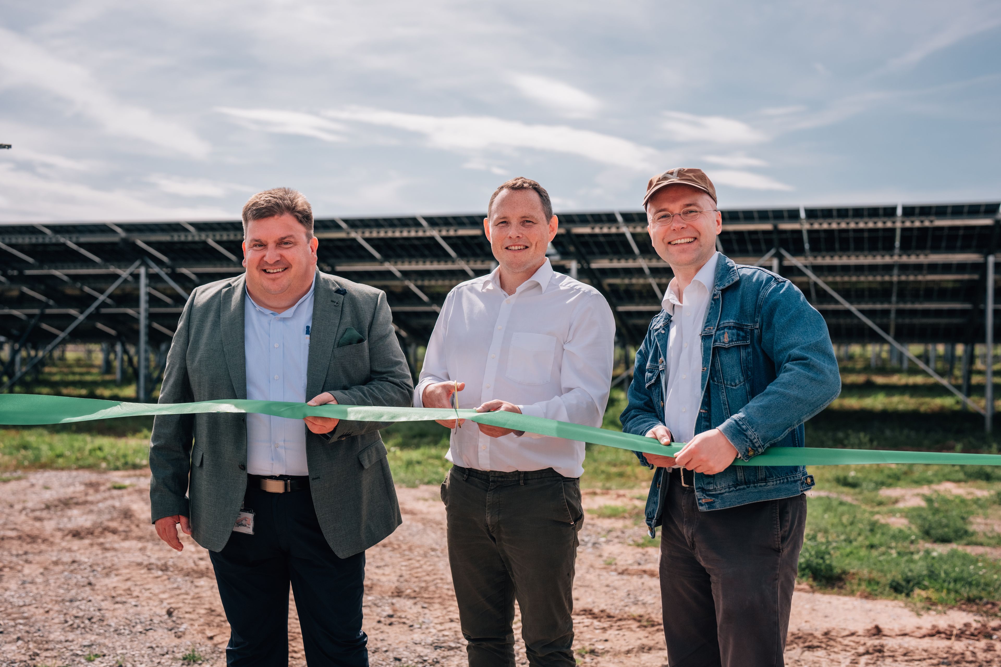 Solarstrom ergänzt Wind und Wasser – Photovoltaik-Ausbau nimmt Fahrt auf